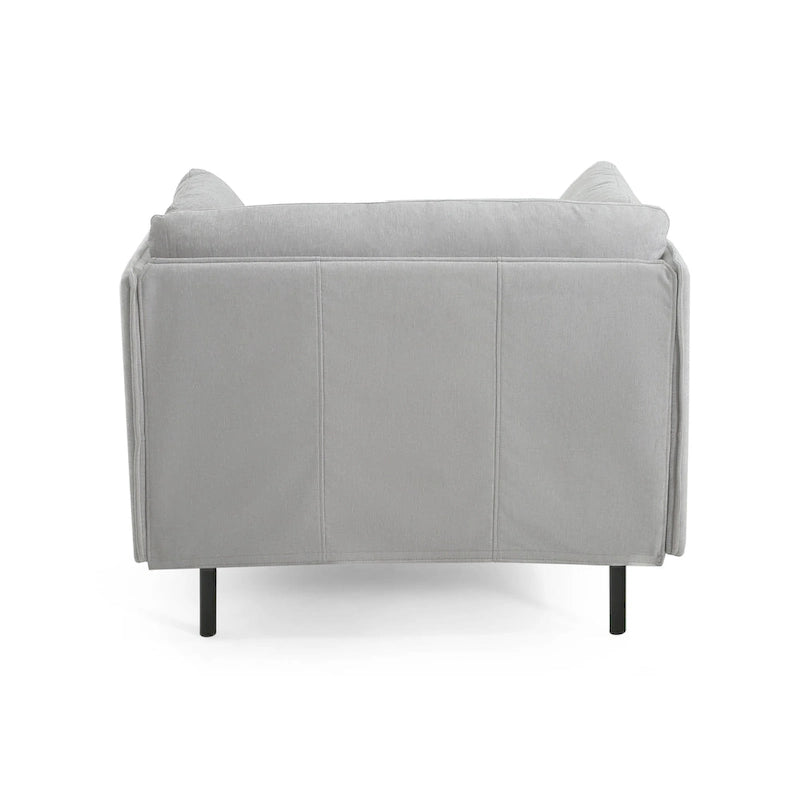 Moderner gepolsterter Loungesessel mit Metallbeinen und Kissen