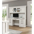 Moderne witte houten opbergkast met deuren en bureau